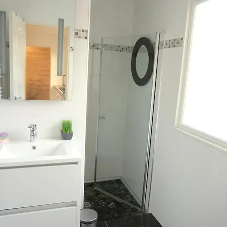 Apartment Deschamps
