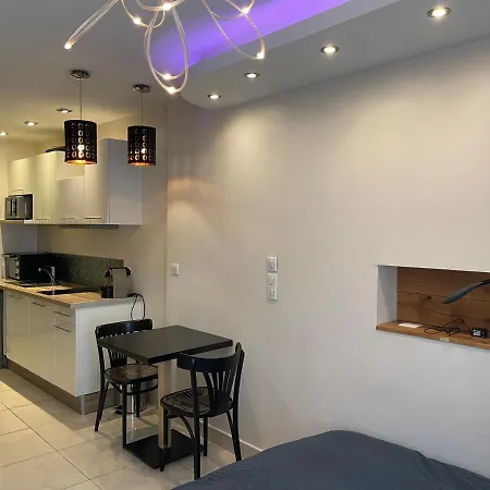 Apartment Deschamps Montlucon