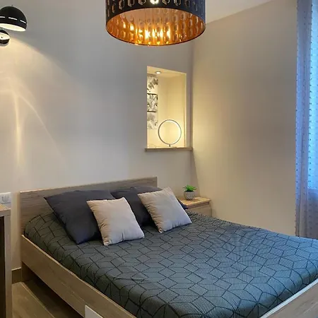 Apartment Deschamps Montlucon