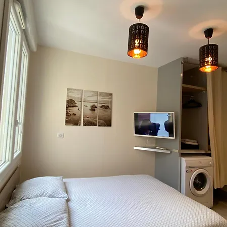 Apartment Deschamps