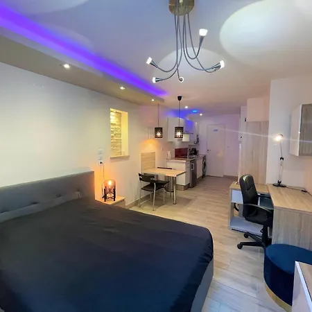 Deschamps 아파트 몽뤼꽁