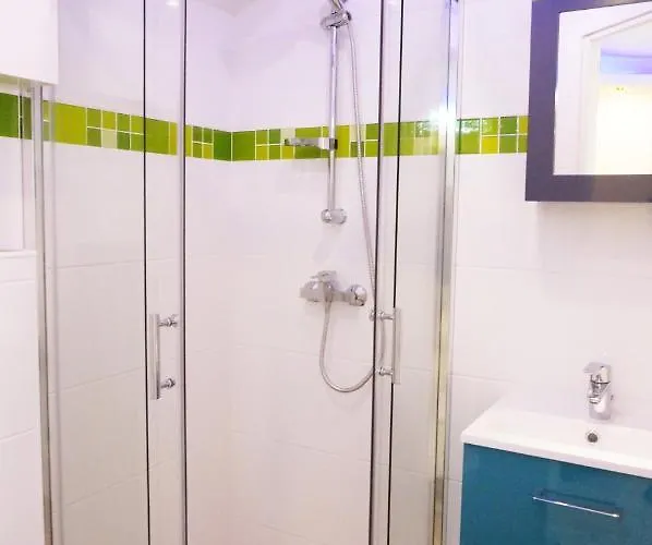 Deschamps Монлюсон