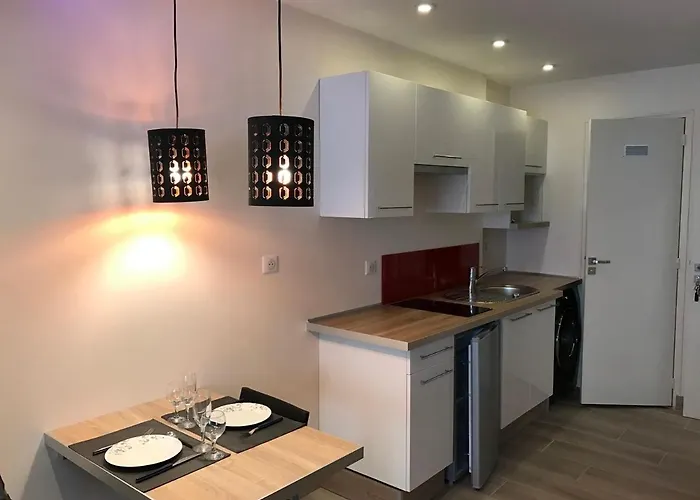 Deschamps Апартаменты Монлюсон