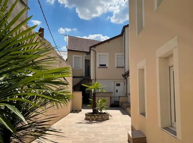 Deschamps Монлюсон