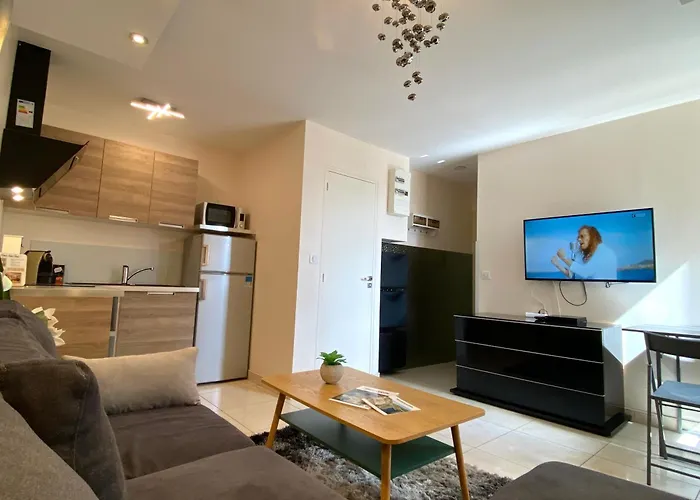 Deschamps Апартаменты Монлюсон