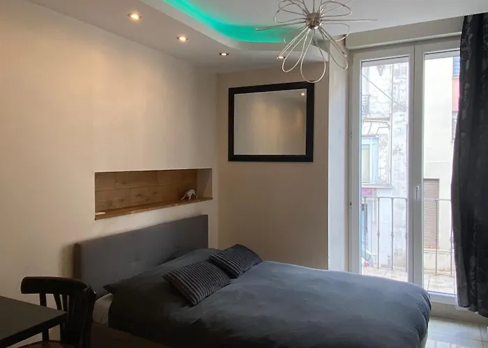 Апартаменты Deschamps