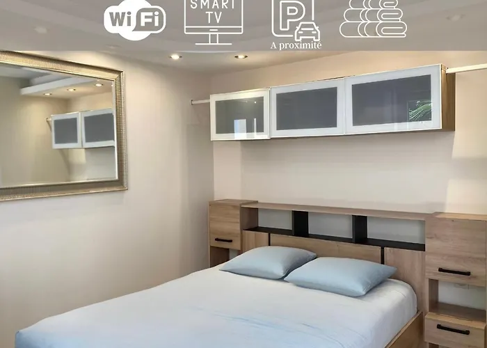 Апартаменты Deschamps Монлюсон