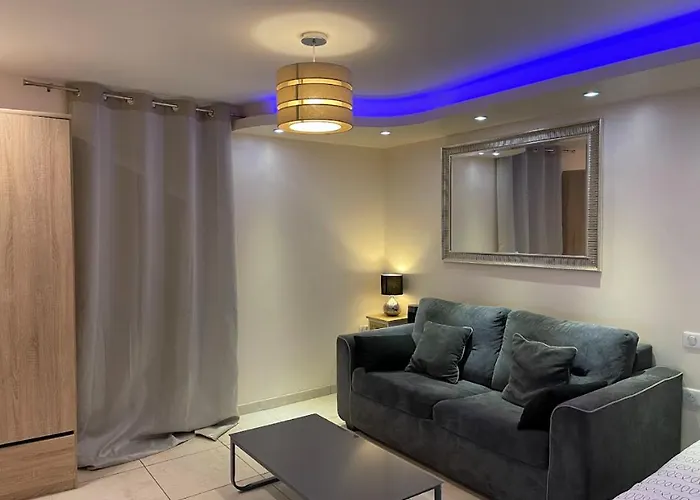 Deschamps * Монлюсон